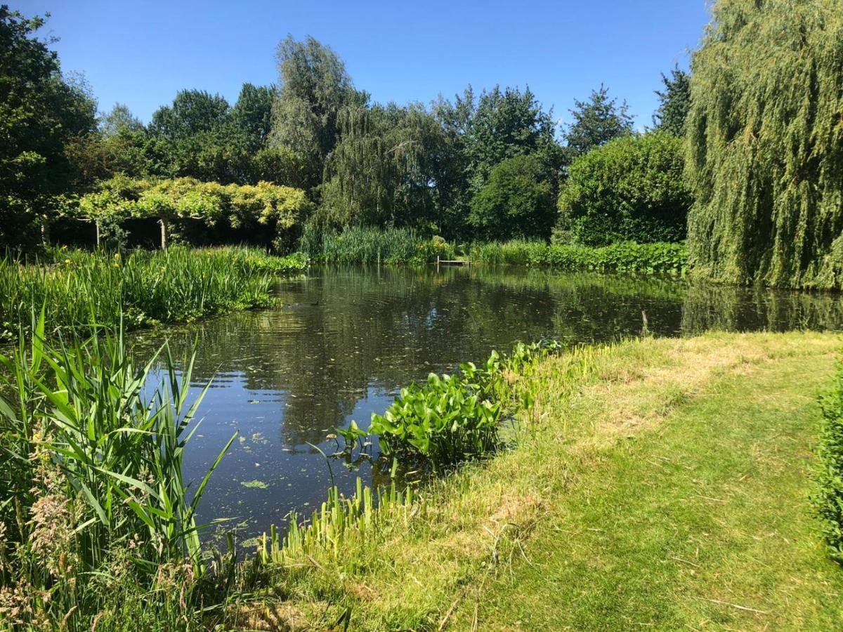 'T Koetshuys Villa Heenvliet Exteriör bild