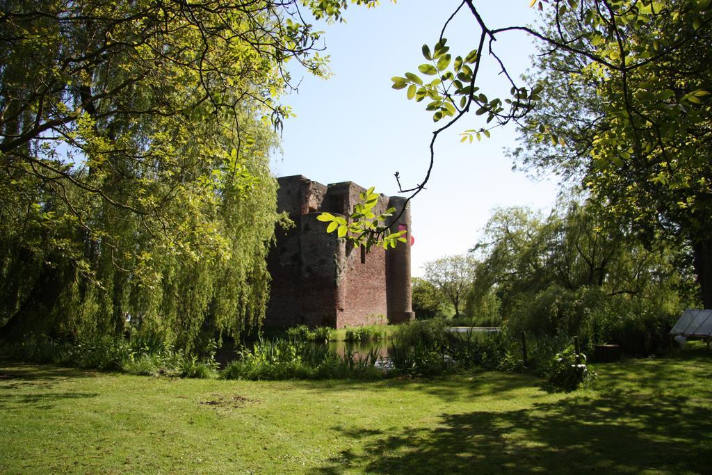 'T Koetshuys Villa Heenvliet Exteriör bild